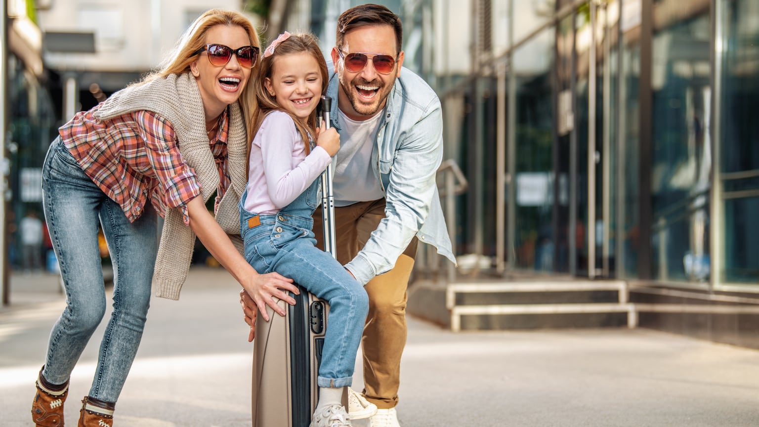 Куда уехать из&nbsp;России: 13&nbsp;популярных стран для&nbsp;эмиграции