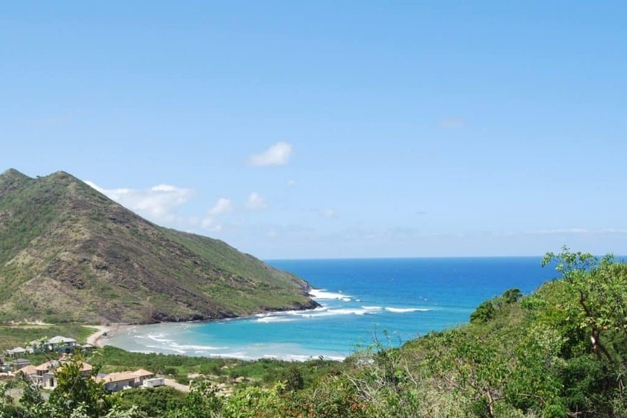 Покупка земли в Сент-Китс и Невис 