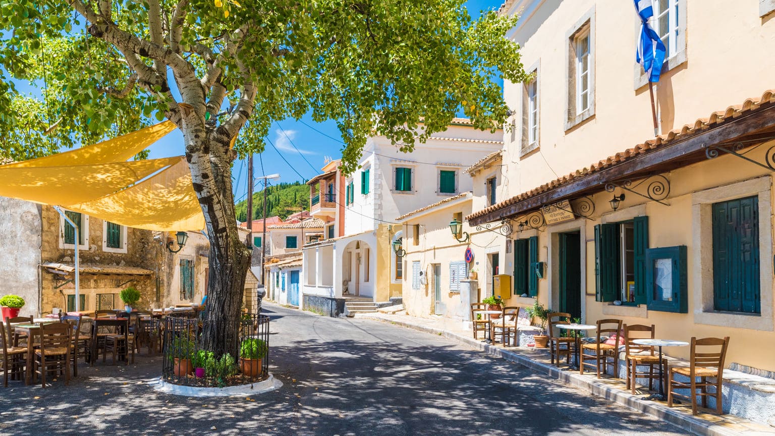 Переезд в&nbsp;Грецию: как&nbsp;россиянам получить ПМЖ в&nbsp;Европе