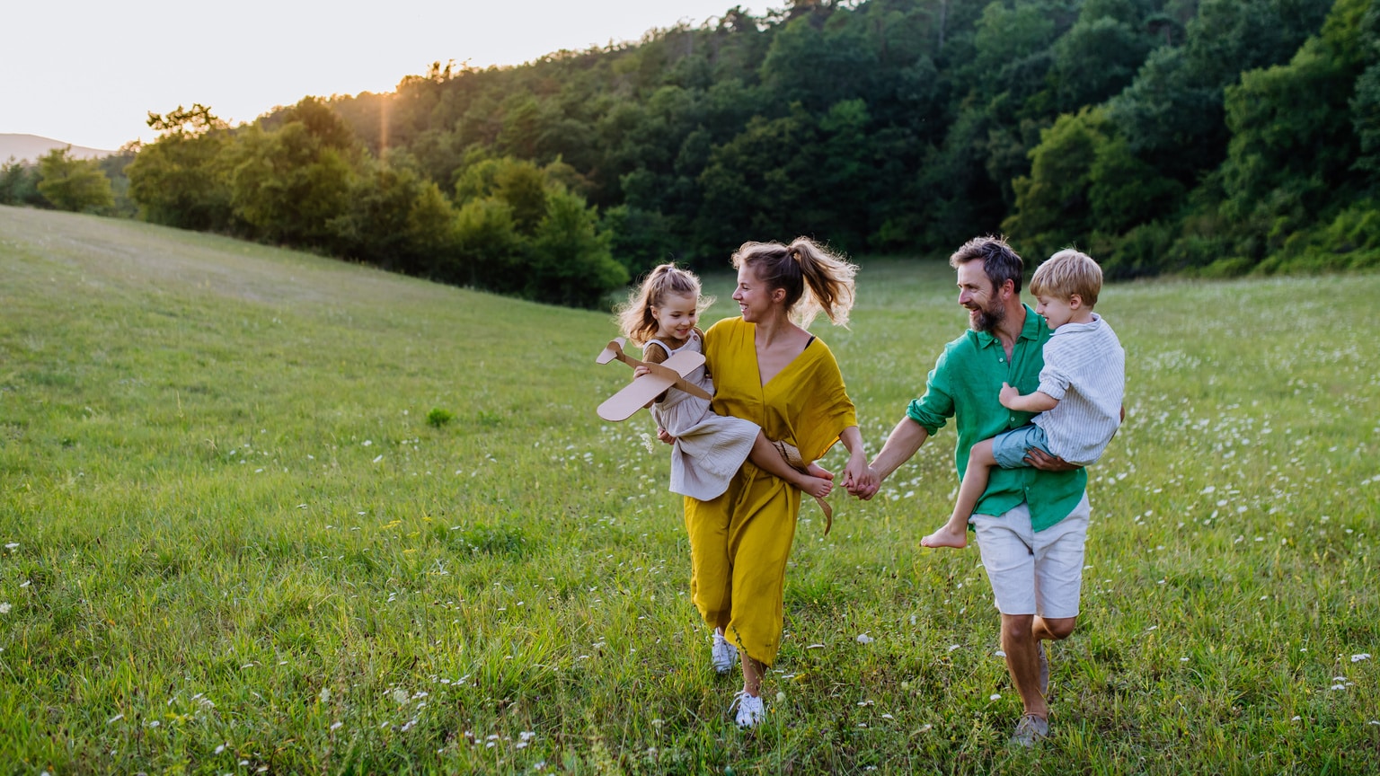 Как&nbsp;переехать в&nbsp;Испанию с&nbsp;детьми: подробный гайд