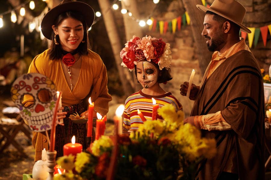 Праздник в честь Дня мертвых в Мексике