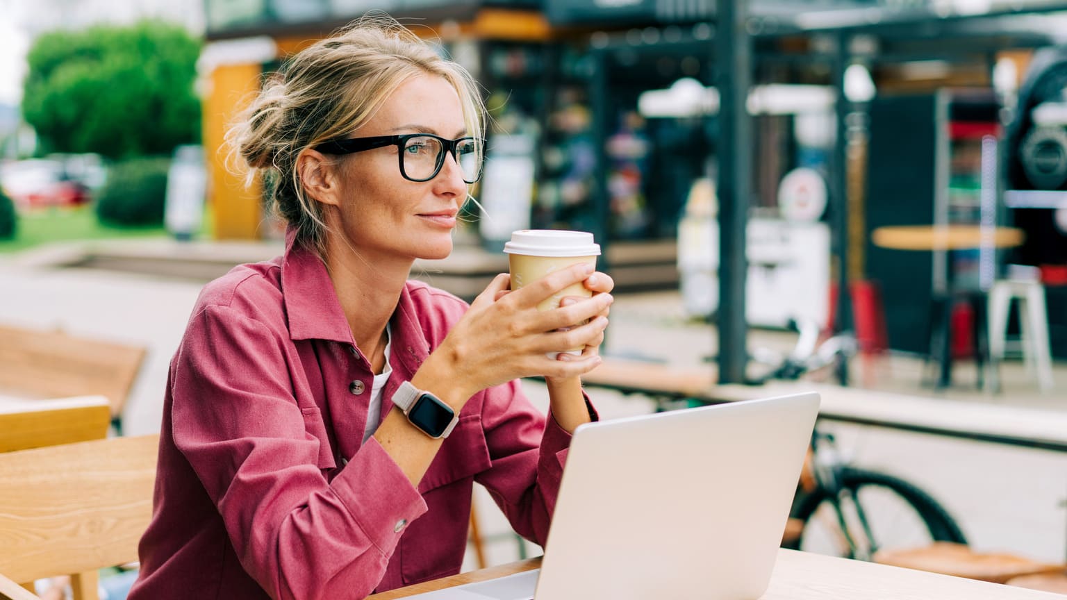 Кипр возобновил прием заявок на визу цифрового кочевника