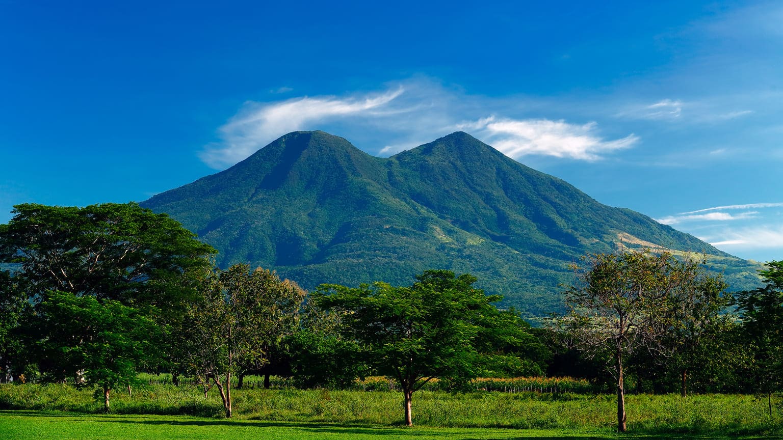 El Salvador citizenship by investment