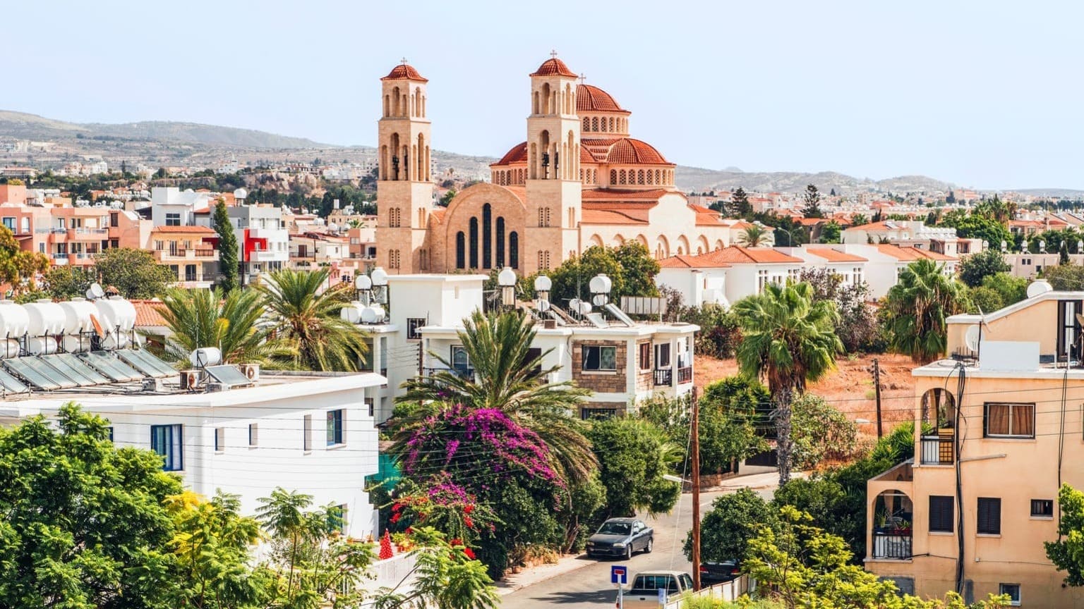 اقامت دائم قبرس از طریق سرمایه‌گذاری