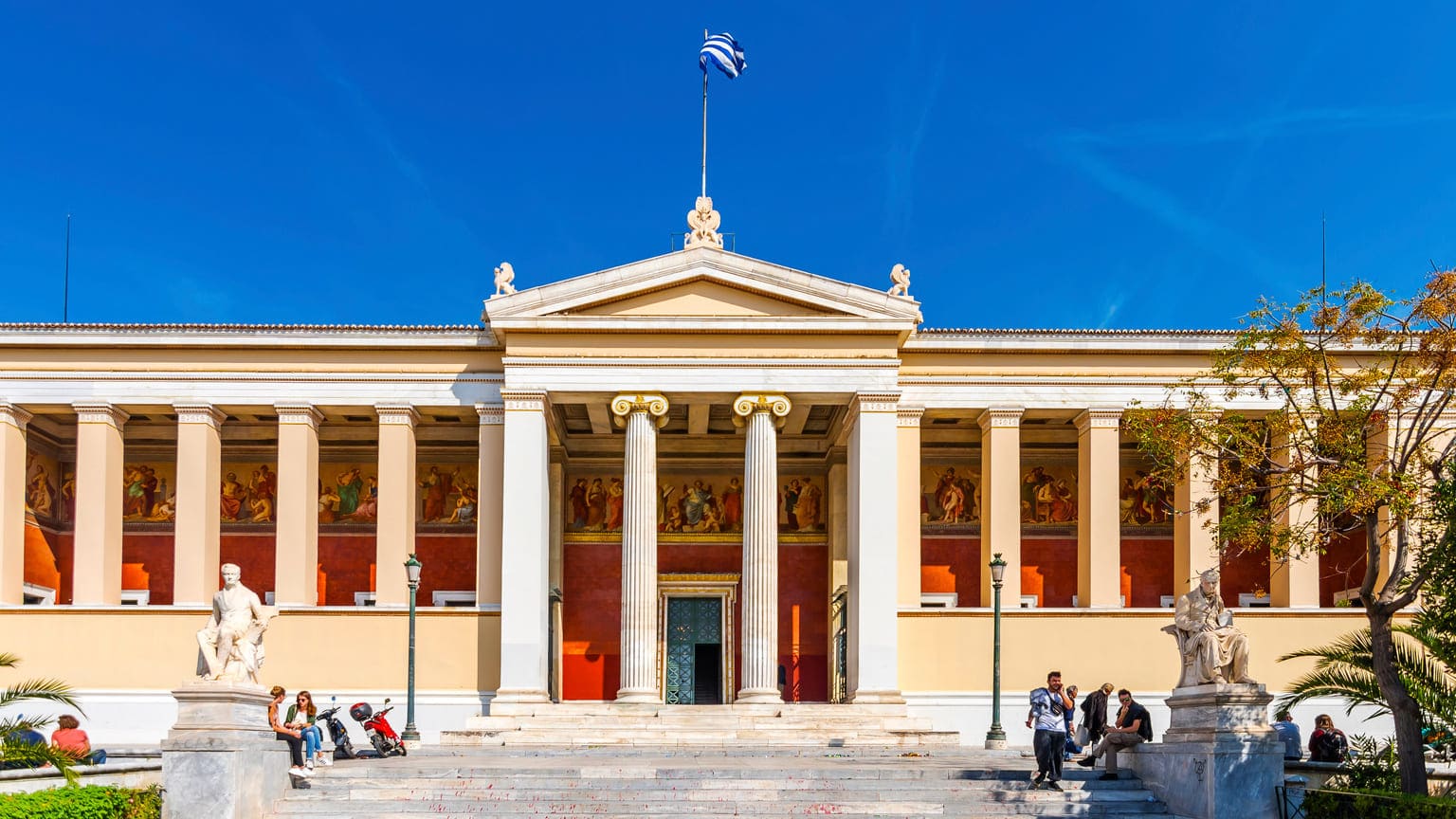 Как устроены университеты Греции и как в них поступить