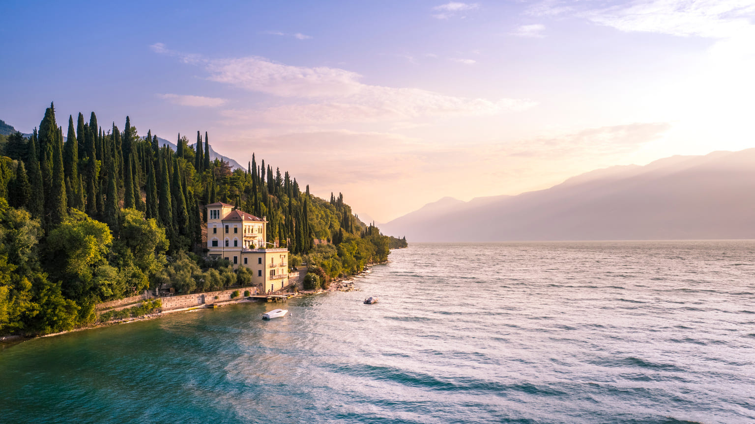 Italy Golden Visa: investment routes, timelines, costs and taxes