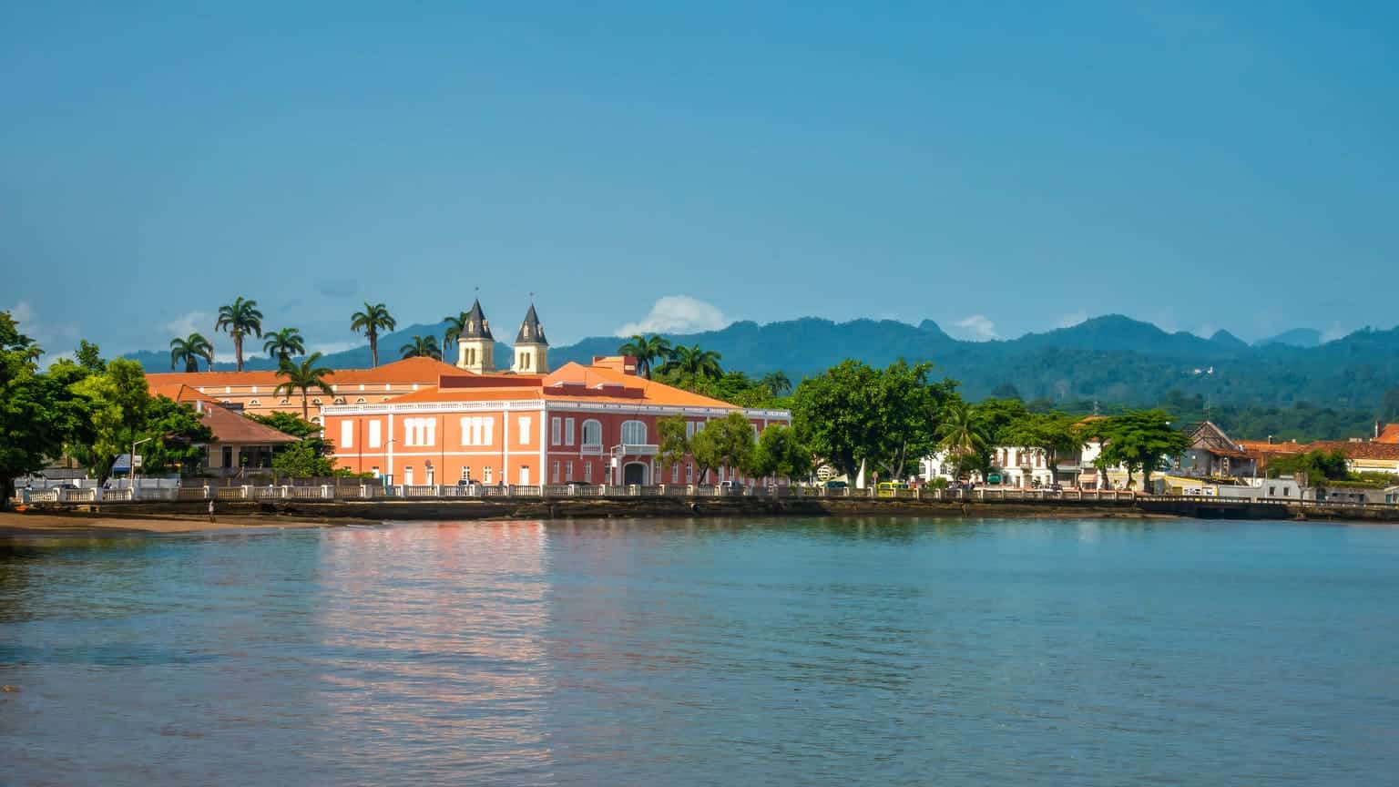 São Tomé and Príncipe Citizenship by&nbsp;Investment: fastest and most affordable way to&nbsp;a&nbsp;second passport