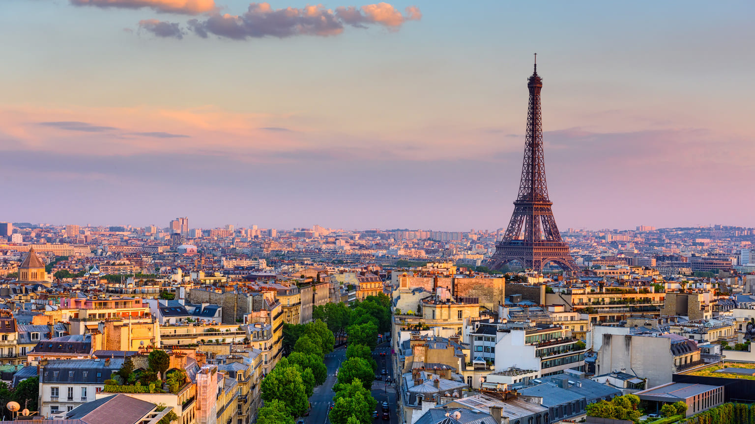 Франция ужесточает требования к ВНЖ, ПМЖ и гражданству с 2026 года