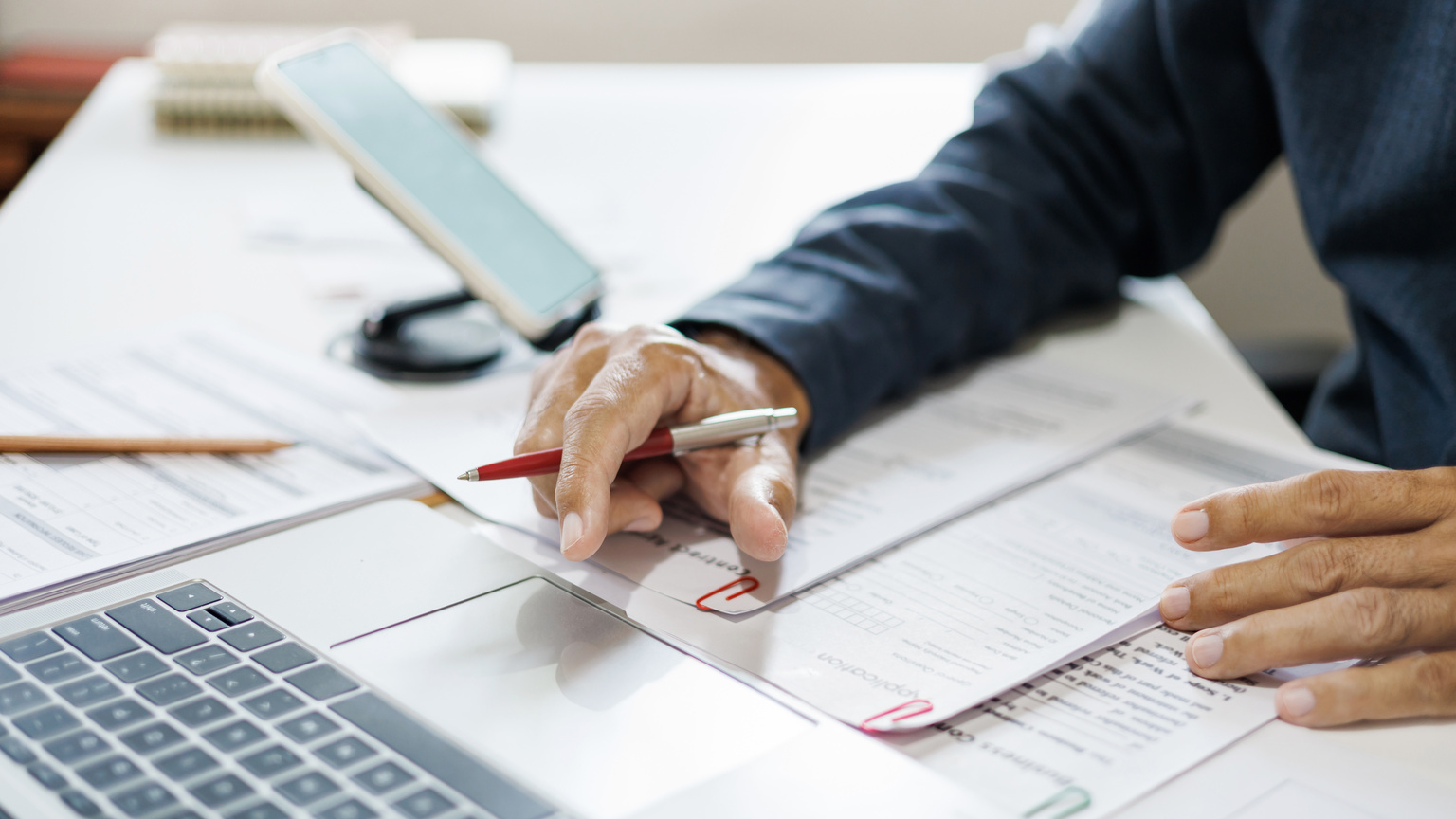 Due Diligence, or a&nbsp;background check: why it is required and how to&nbsp;pass it