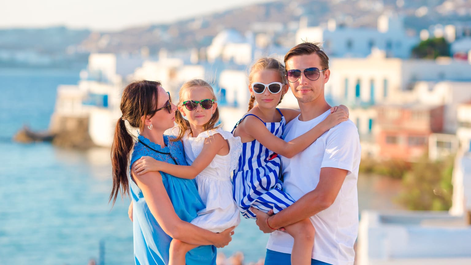 Безопасность в&nbsp;Греции: что&nbsp;ждет инвестора после переезда в&nbsp;страну