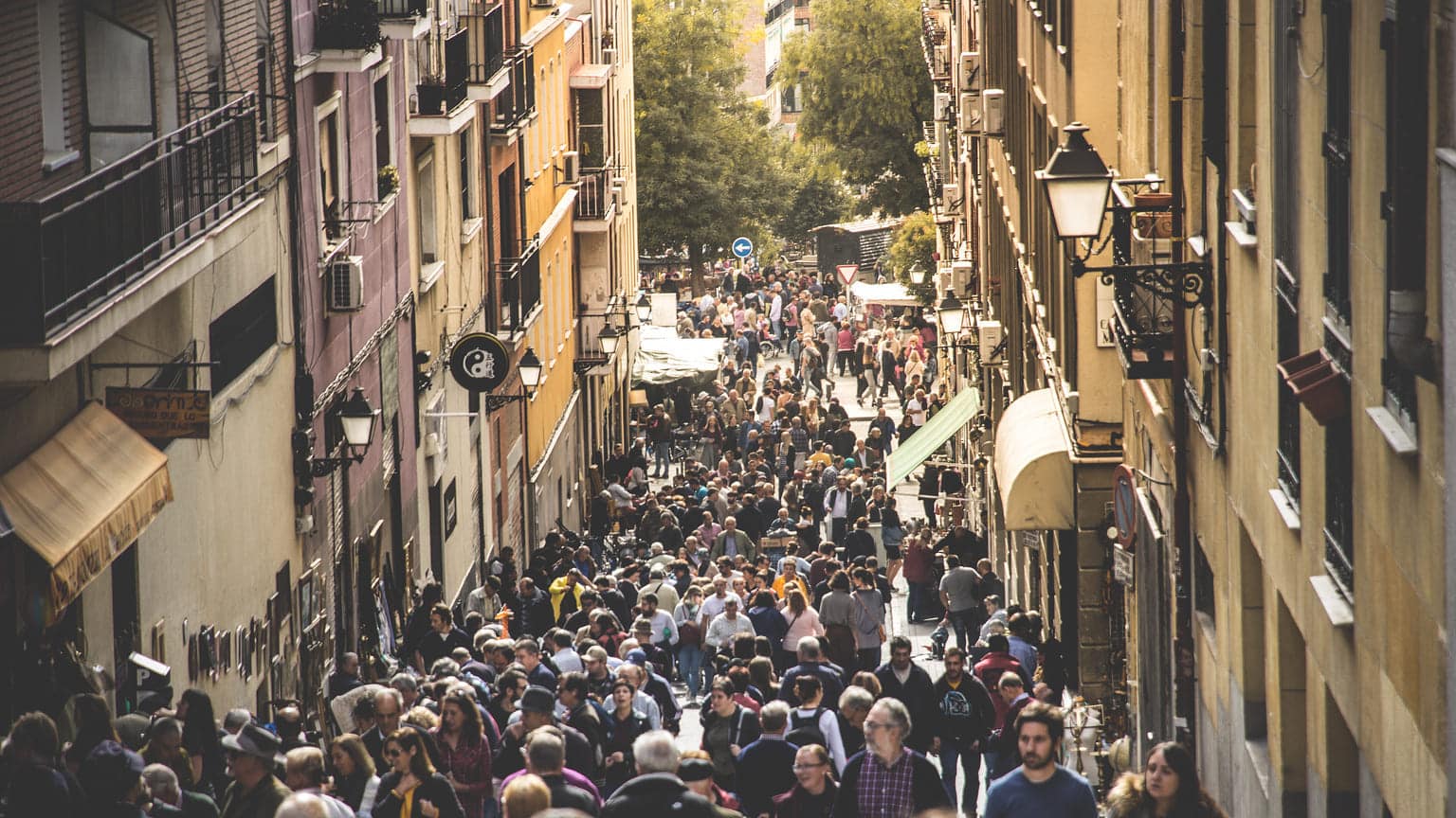 Испания повысила МРОТ на 2026 год: новые требования для Digital Nomad и Startup Visa